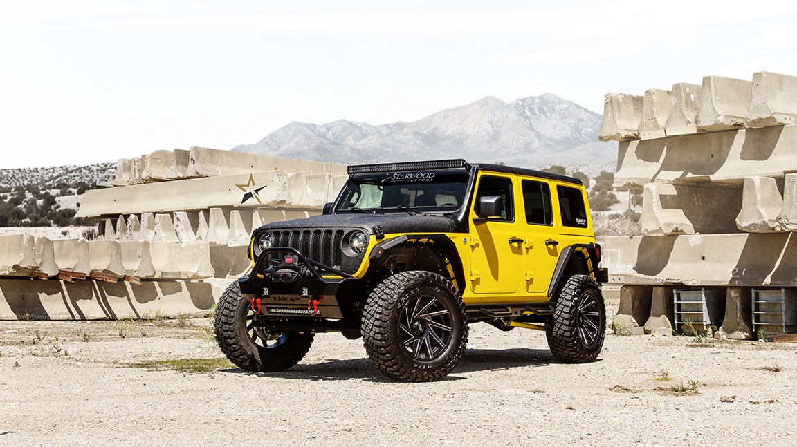 2018 Jeep Wrangler JLU on Starwood Customs parts