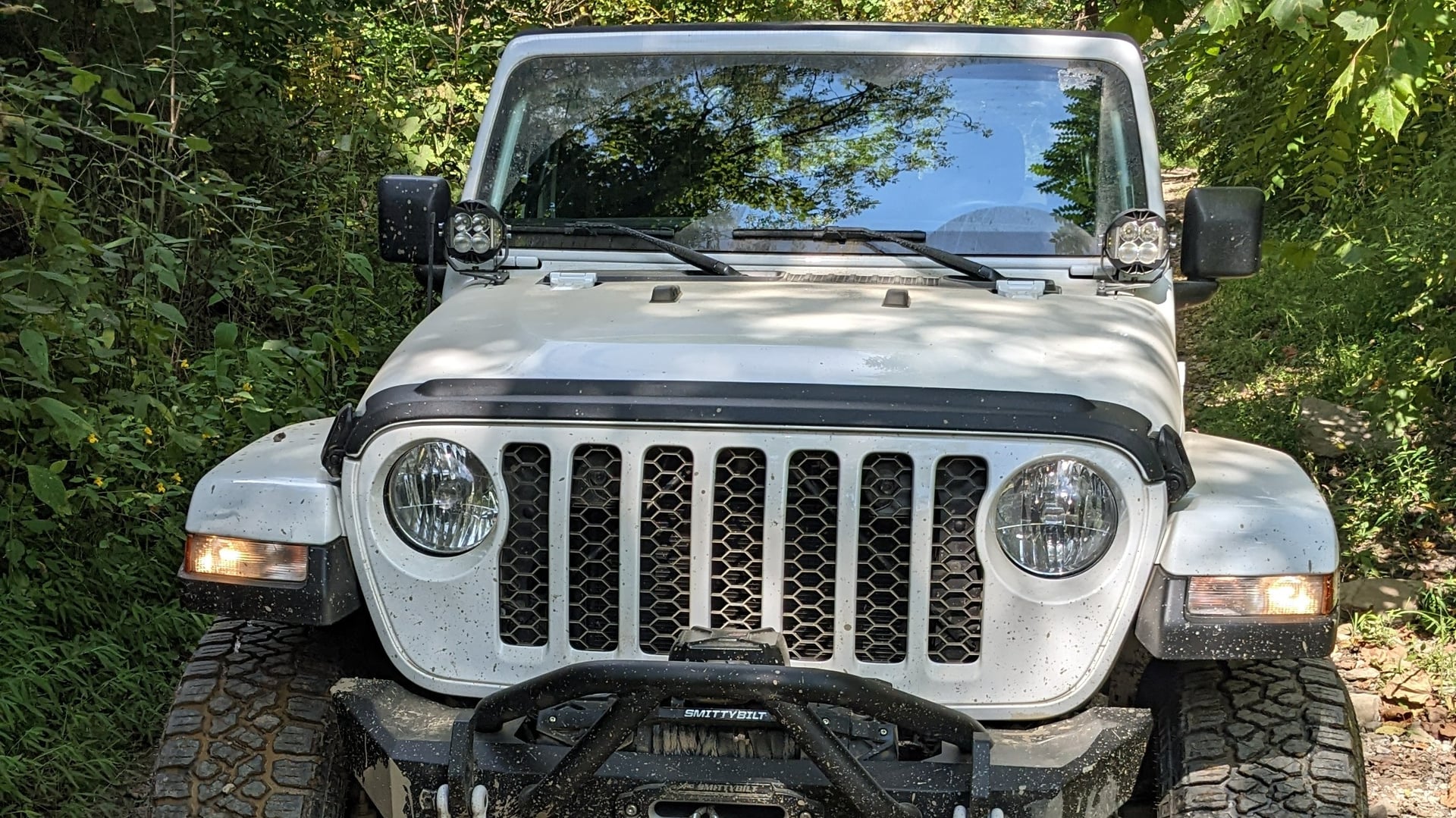 2021 Jeep Gladiator JT on Motobilt Hammer Front Bumper