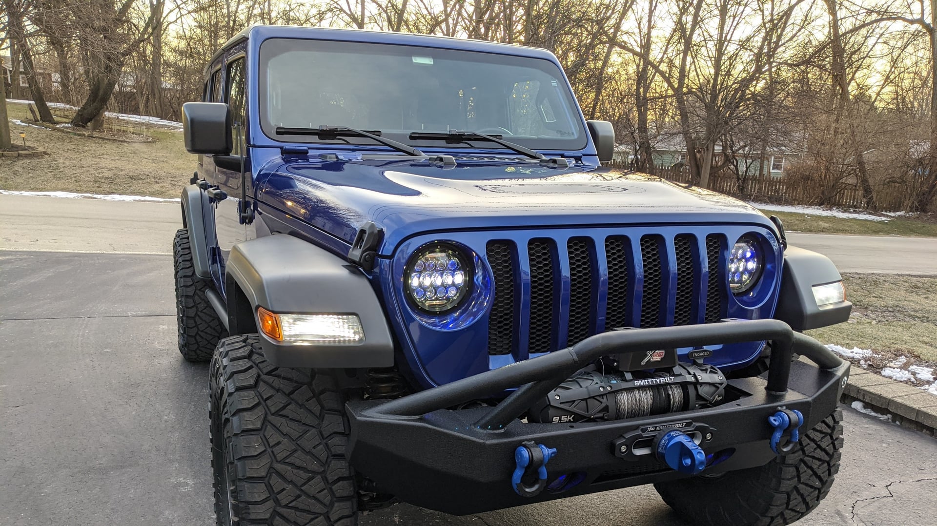 2018 Jeep Wrangler JLU on Motobilt Hammer Front Bumper